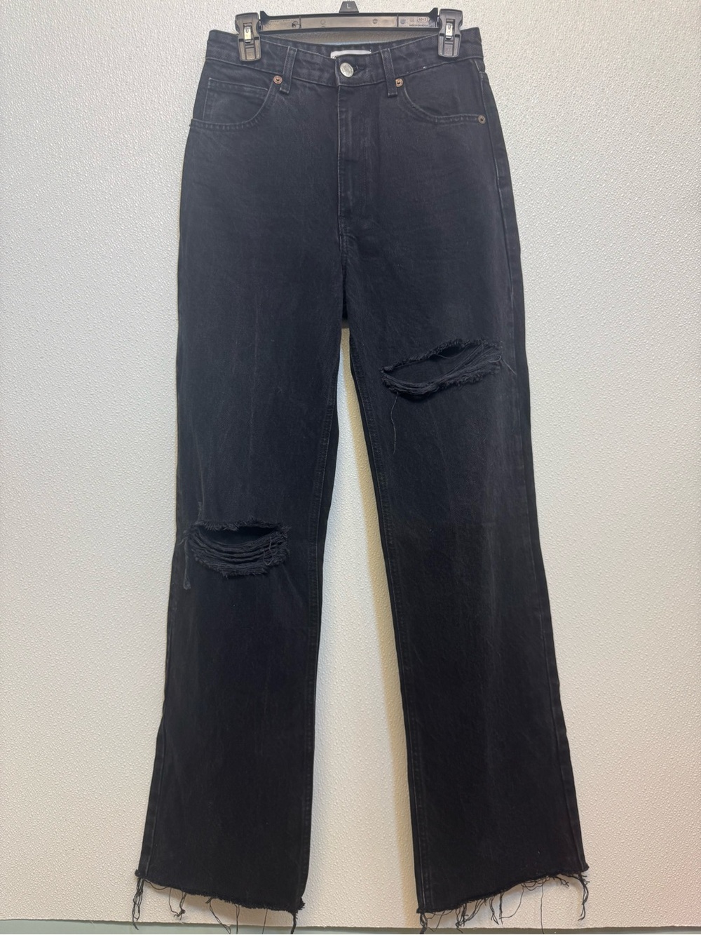 Zara Black Distressed Women's Straight-Leg Jeans Sz 6 (E-55)
